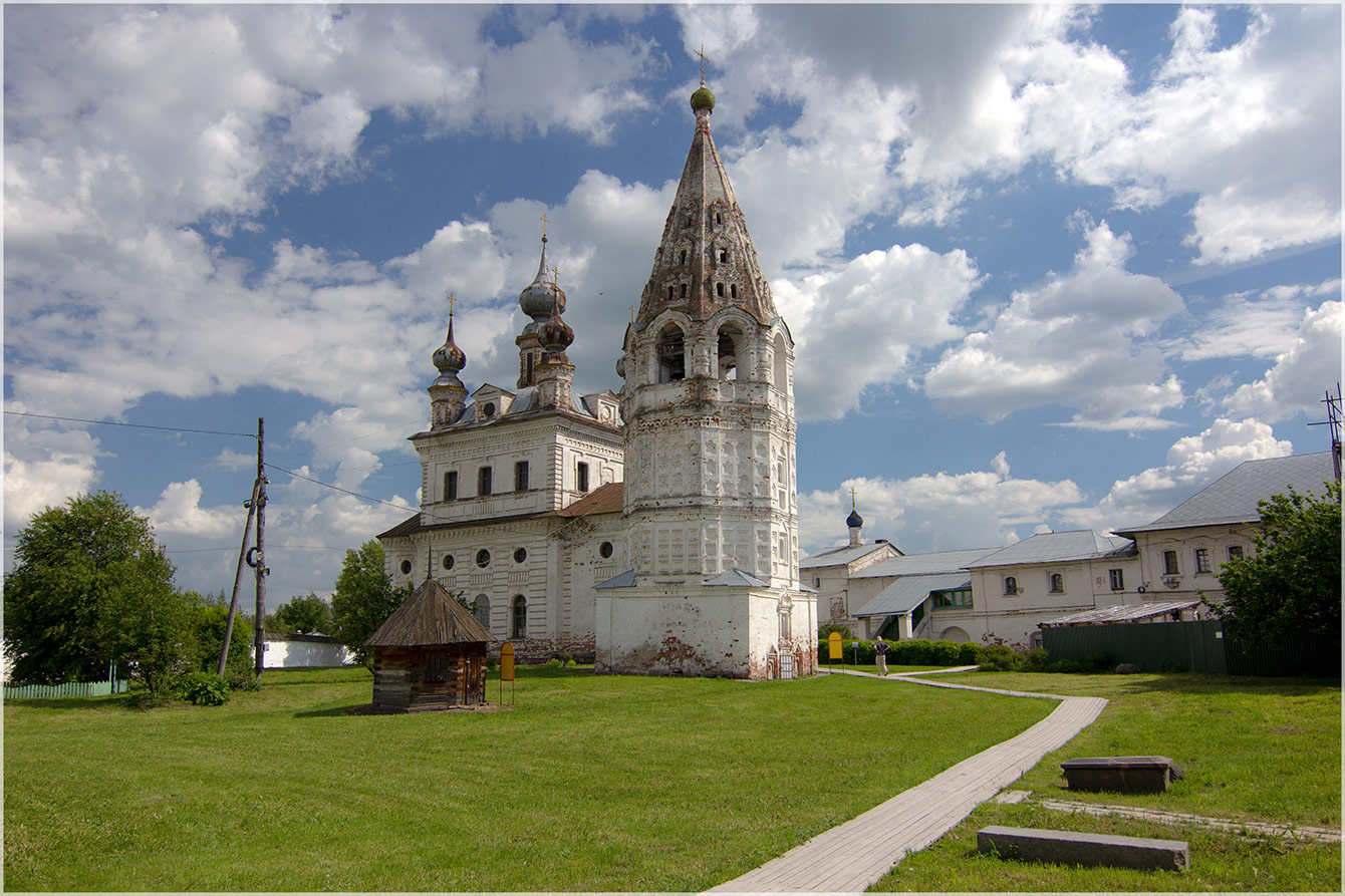 Погост Кижи колокольня