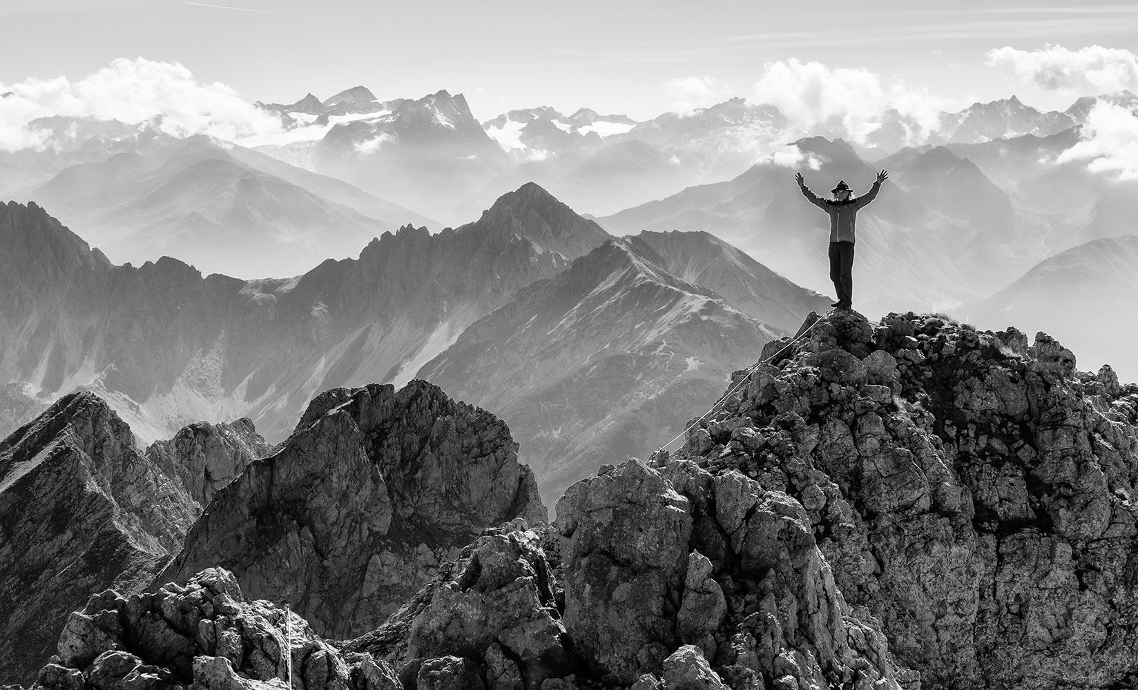 photo "Heinz" tags: landscape, black&white, Europe, mountains