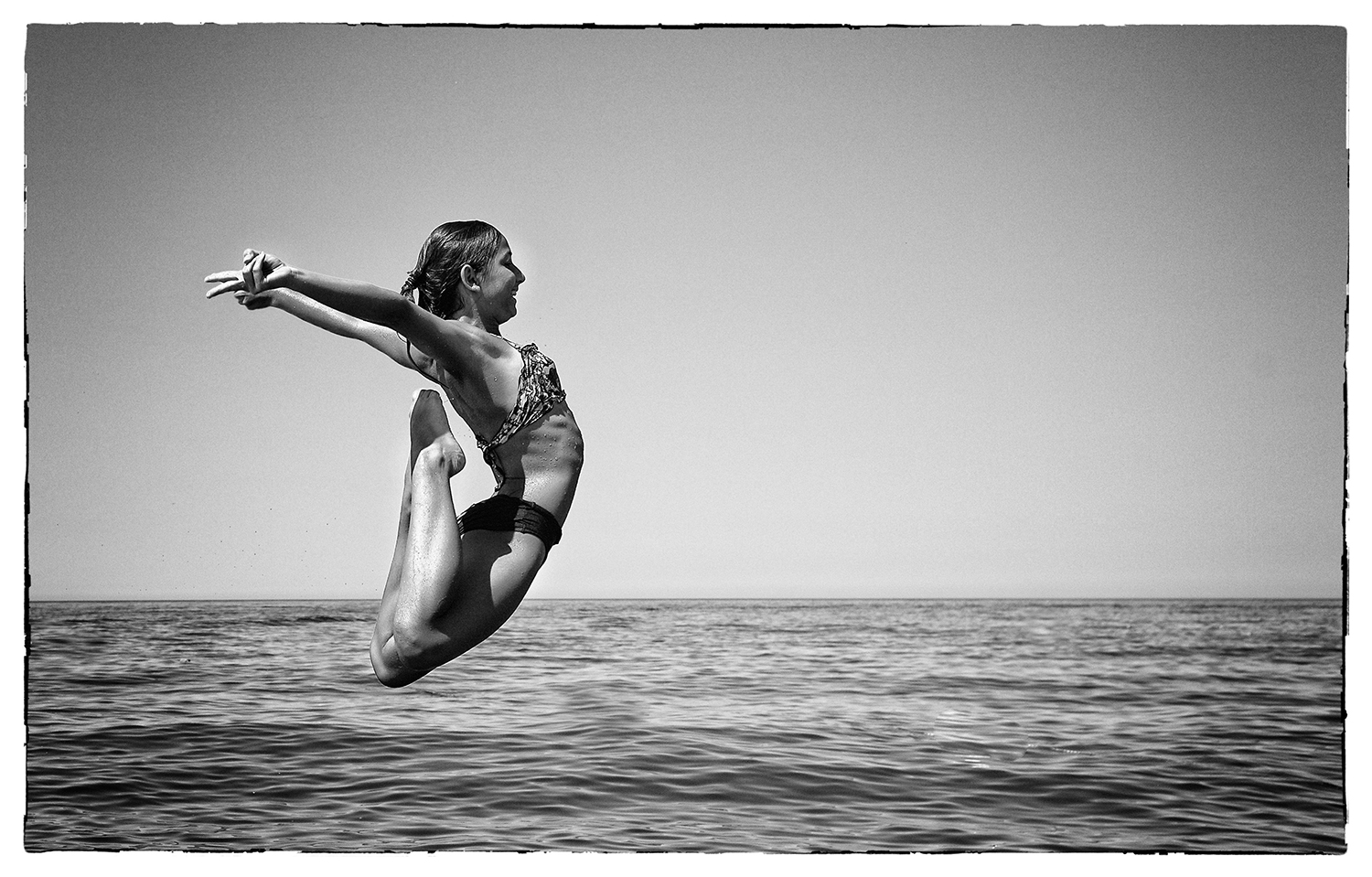 photo "***" tags: black&white, sport, water
