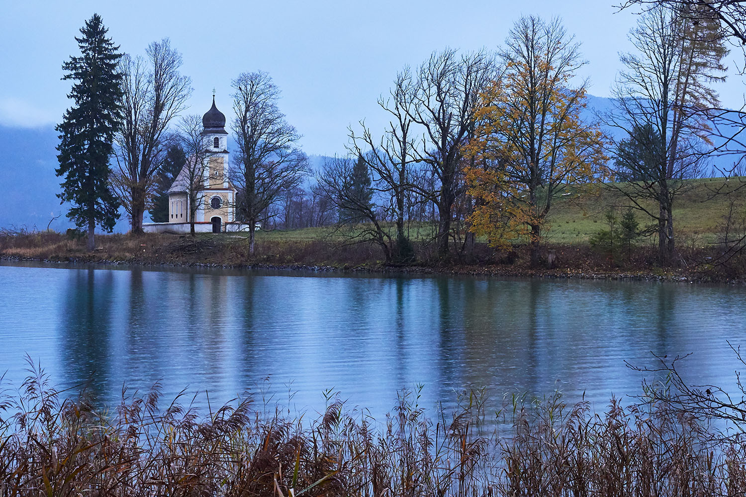 photo "it's raining" tags: landscape, Europe, autumn, water