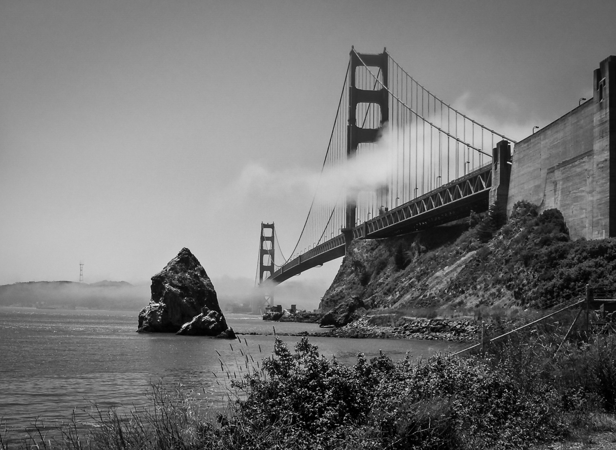 фото "Golden Gate мост, Сан Франциско" метки: архитектура, черно-белые, Golden gate bridge