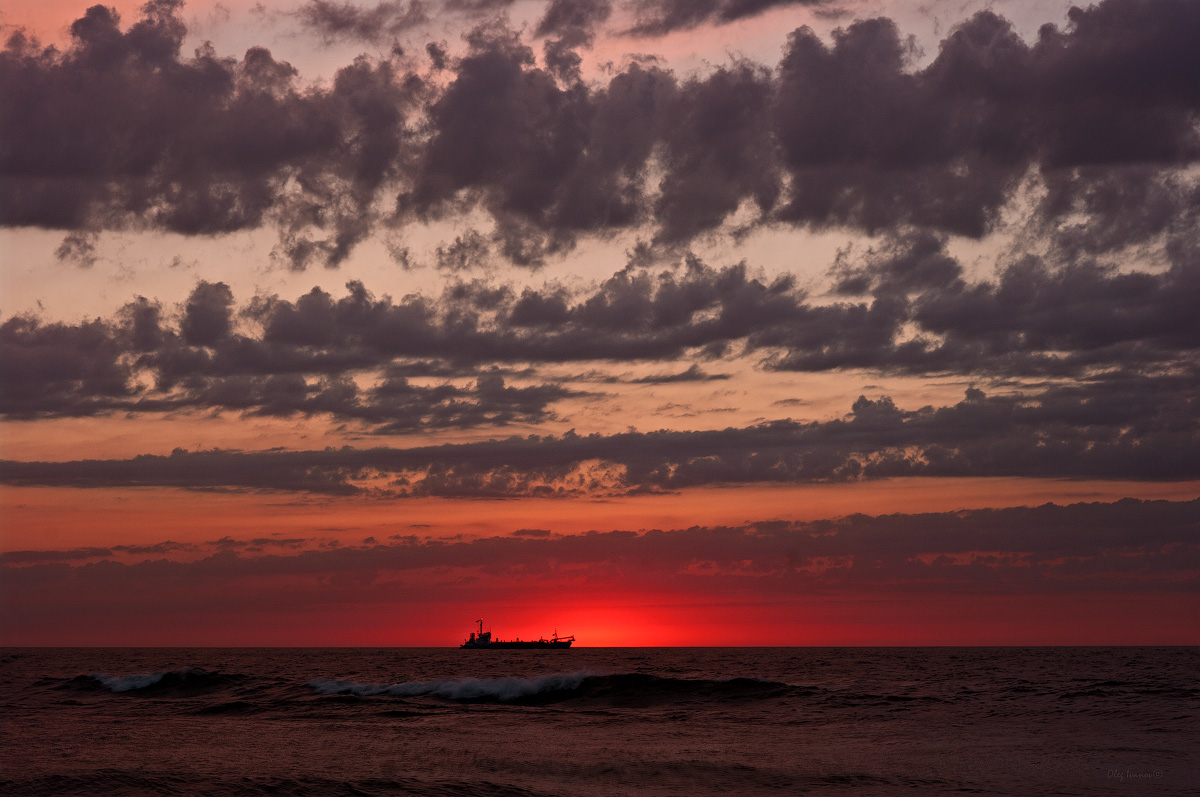 photo "***" tags: , clouds, sea, Балтийск, Балтика, Калининградская область