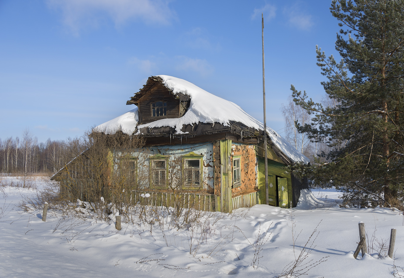 фото "Крайний  дом в деревне" метки: архитектура, путешествия, разное, 