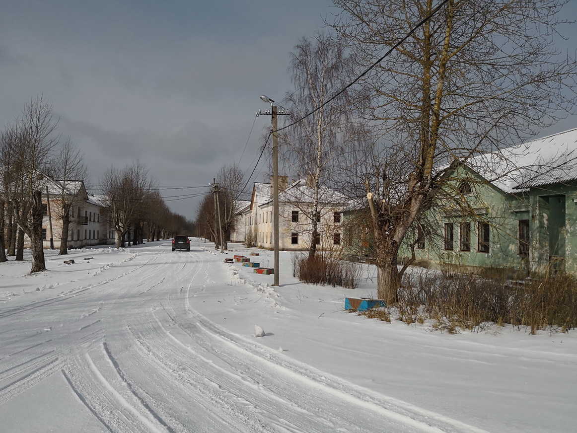 photo "The dead streets of Viivikonna. Estonia" tags: travel, 