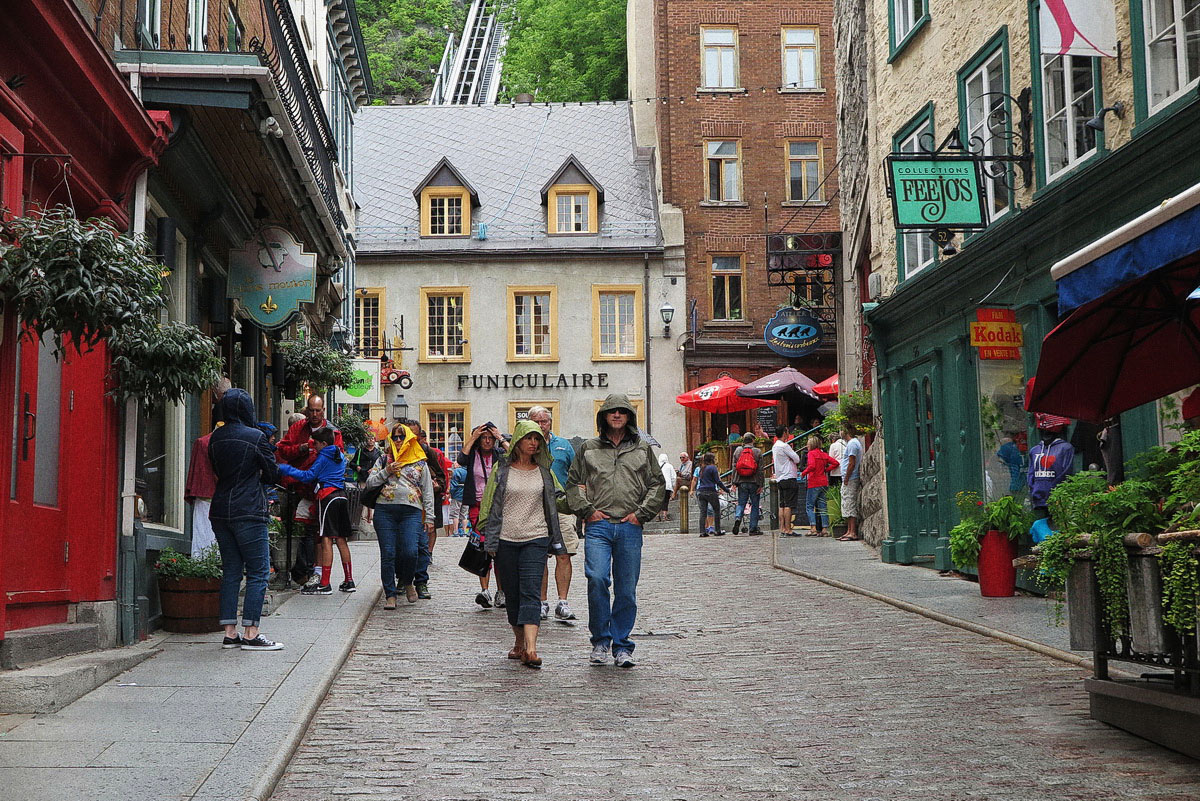 photo "Quebec" tags: street, 