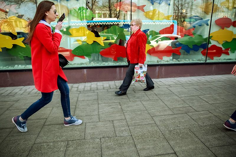 photo "***" tags: genre, street, city, 