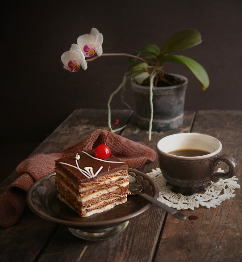 фото "Пирожное с вишенкой" метки: натюрморт, Кофе, вишня, пирожное