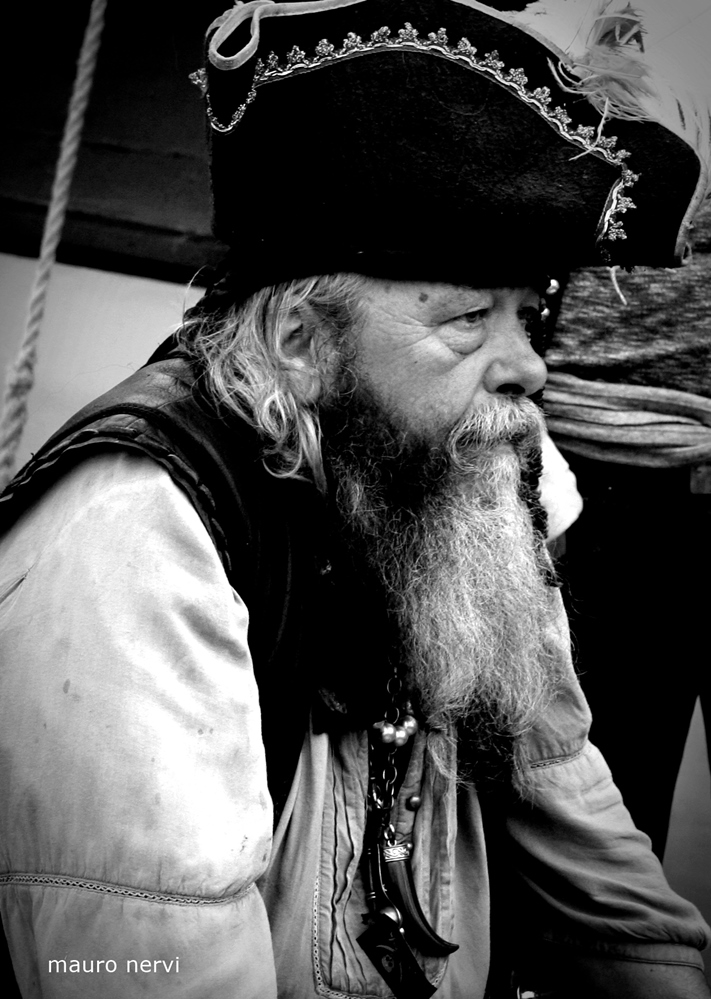 photo "pirates' time" tags: portrait, 