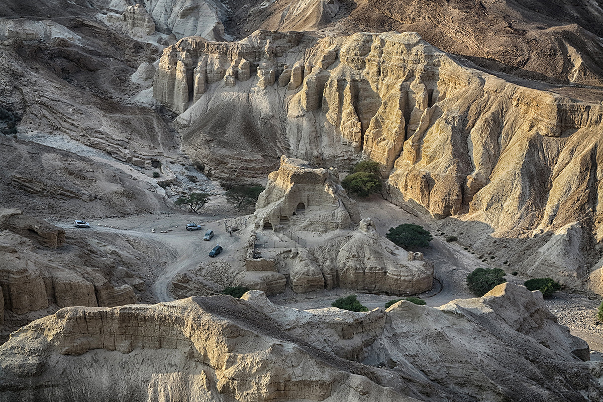 photo "The Judain mountains" tags: misc., 