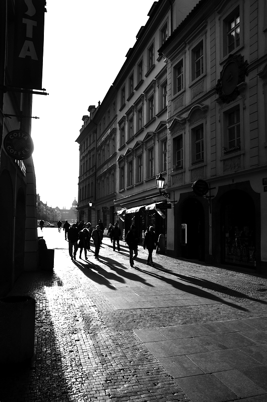 фото "Улица и фигуры-2" метки: черно-белые, Prag, Praha, Прага