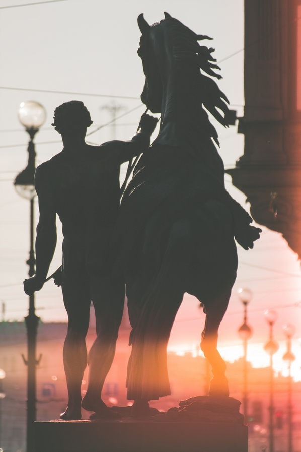 photo "я и моя лошадь" tags: architecture, misc., city, sunset, конь, лошади, лошадь, скульптура, скульптуры