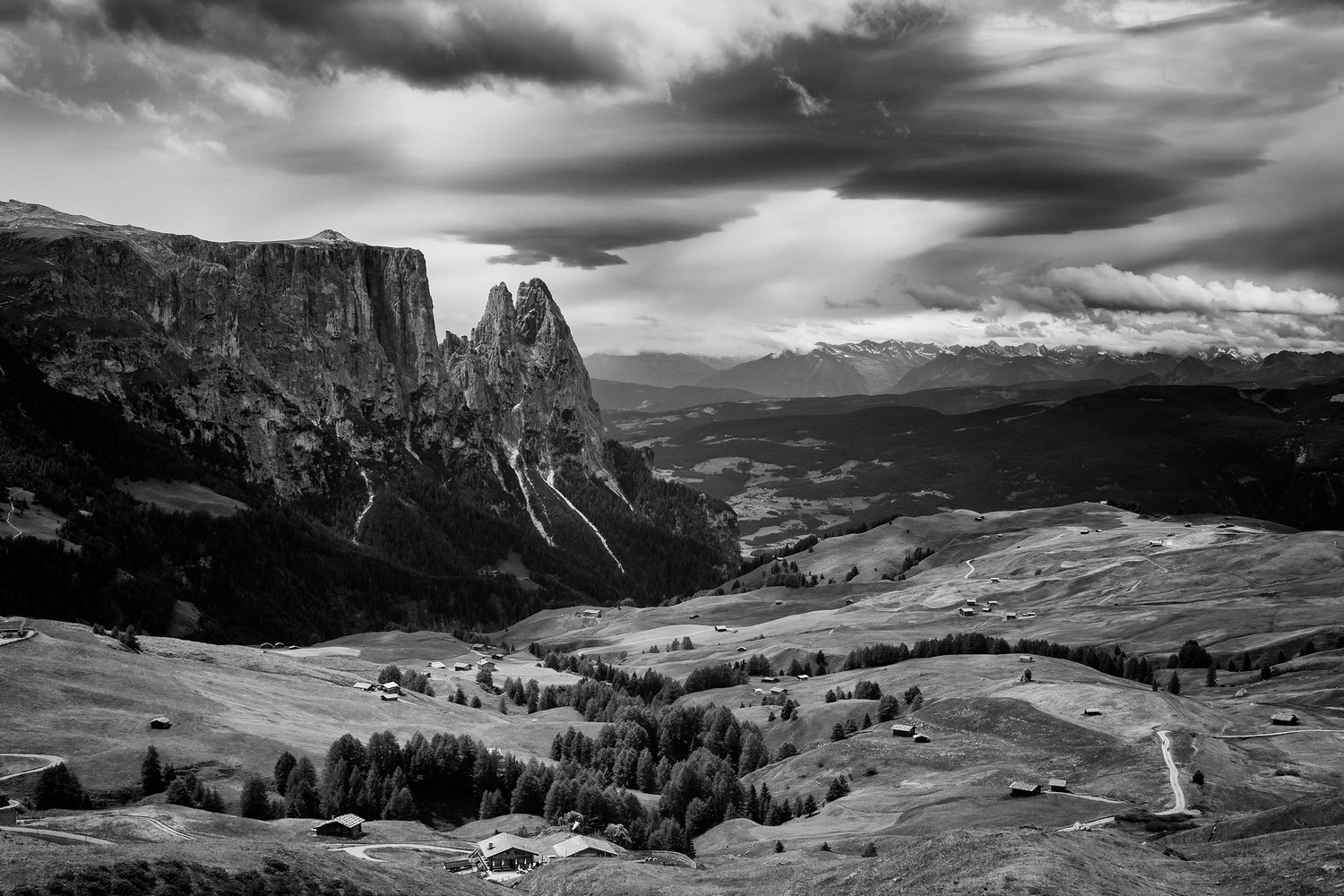 photo "***" tags: landscape, black&white, Europe, mountains