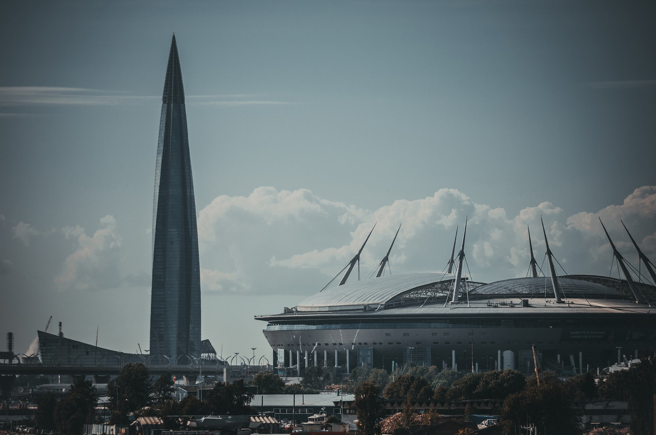 photo "арена" tags: city, misc., street, summer, tower, Зенит, арена, лахта, стадион