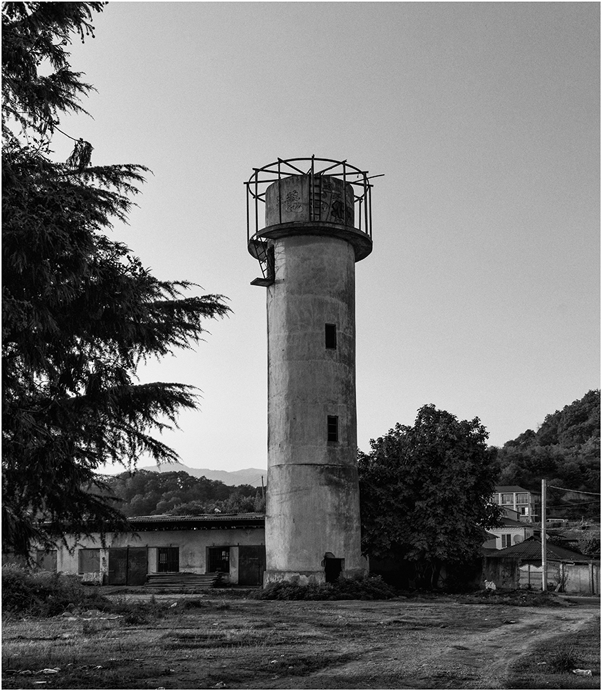 фото "***" метки: архитектура, пейзаж, Абхазия, чб, чёрно белое