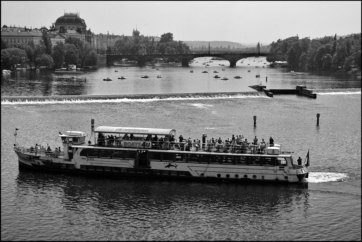 фото "Вид с моста-2" метки: черно-белые, Prag, Praha, Прага