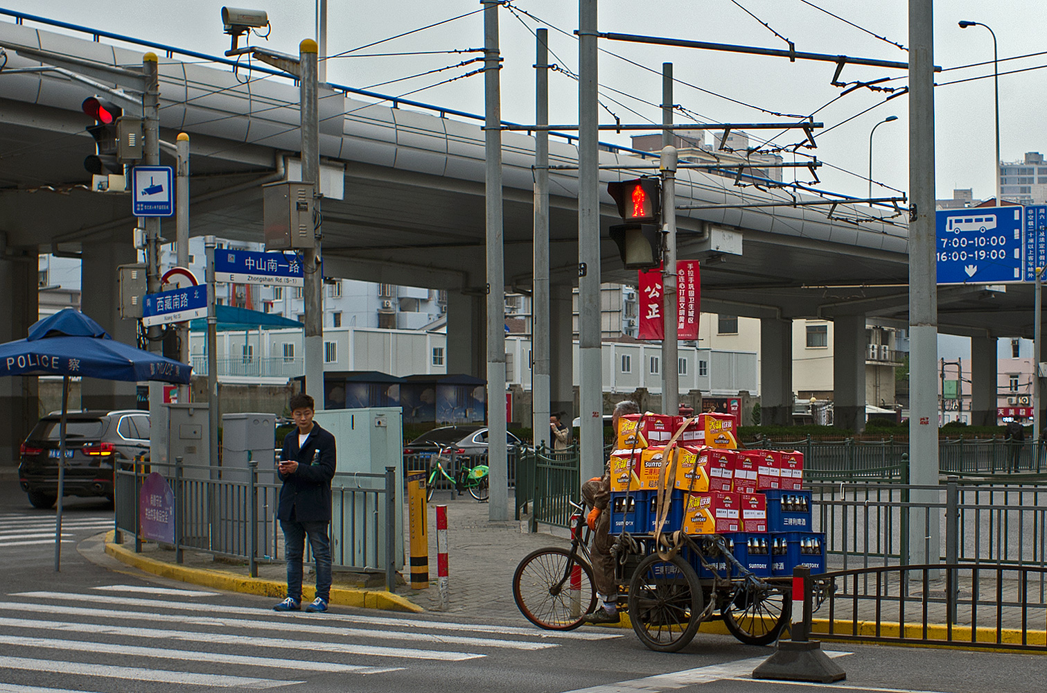 photo "***" tags: street, city, travel, Китай