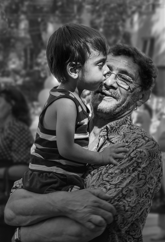 фото "Сын!!!!!" метки: черно-белые, стрит-фото, портрет, 