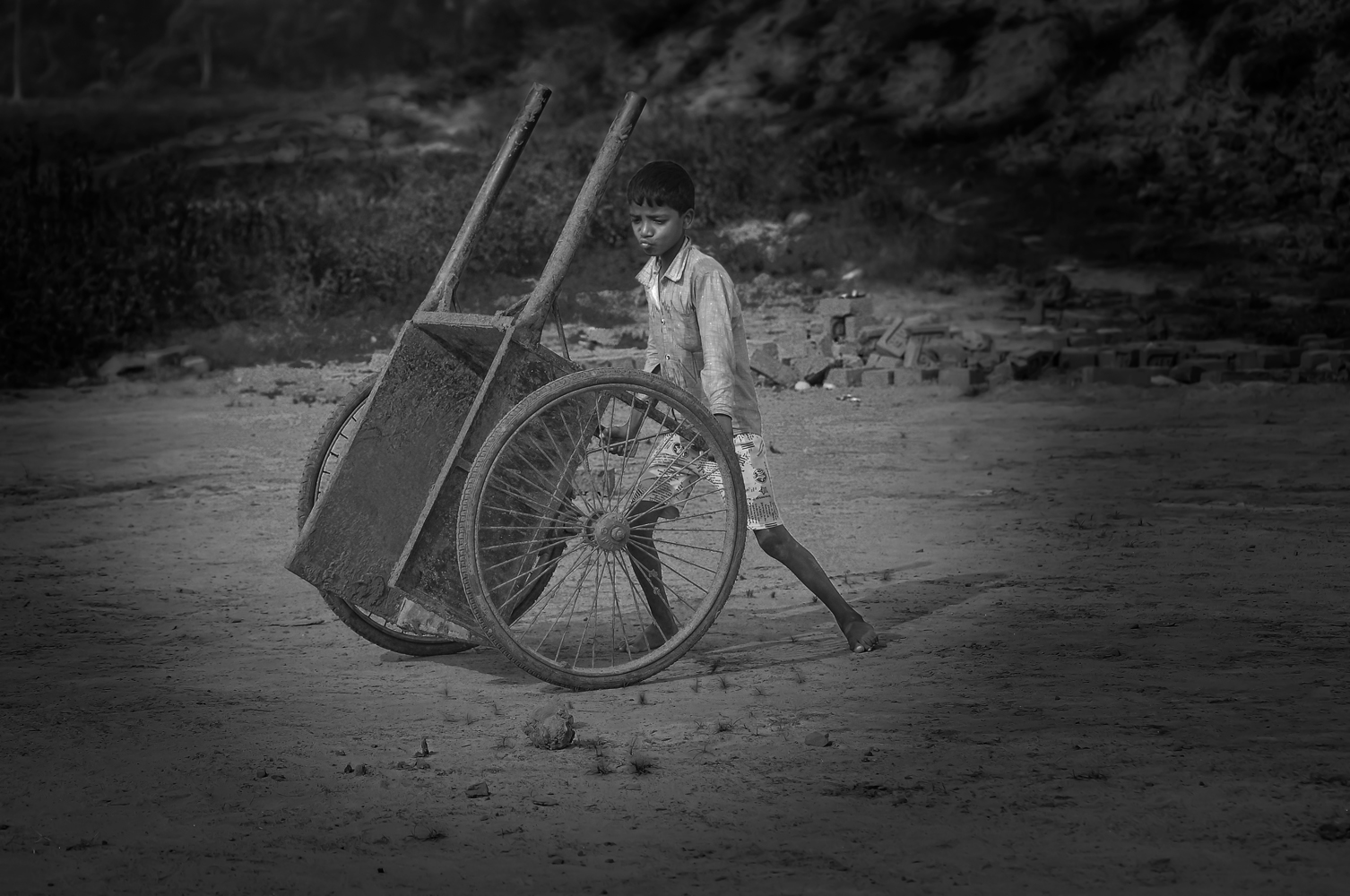 photo "play" tags: black&white, children