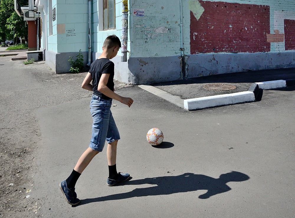 photo "***" tags: street, 
