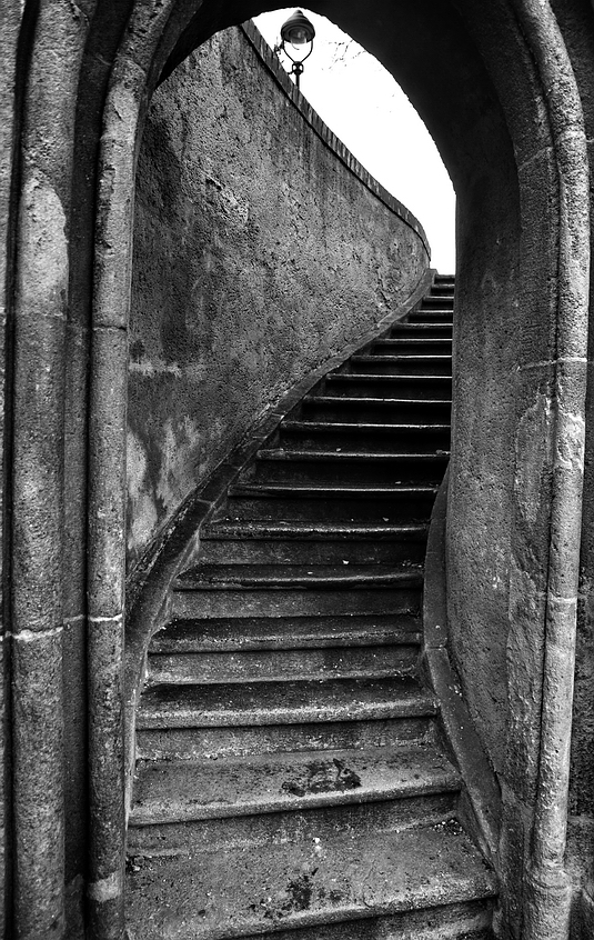 photo "Малая ворота и лестница" tags: black&white, Prag, Prague, Praha