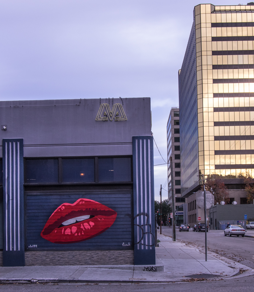 фото "Kiss me...., графите." метки: стрит-фото, город, Down Town., Графите, губы