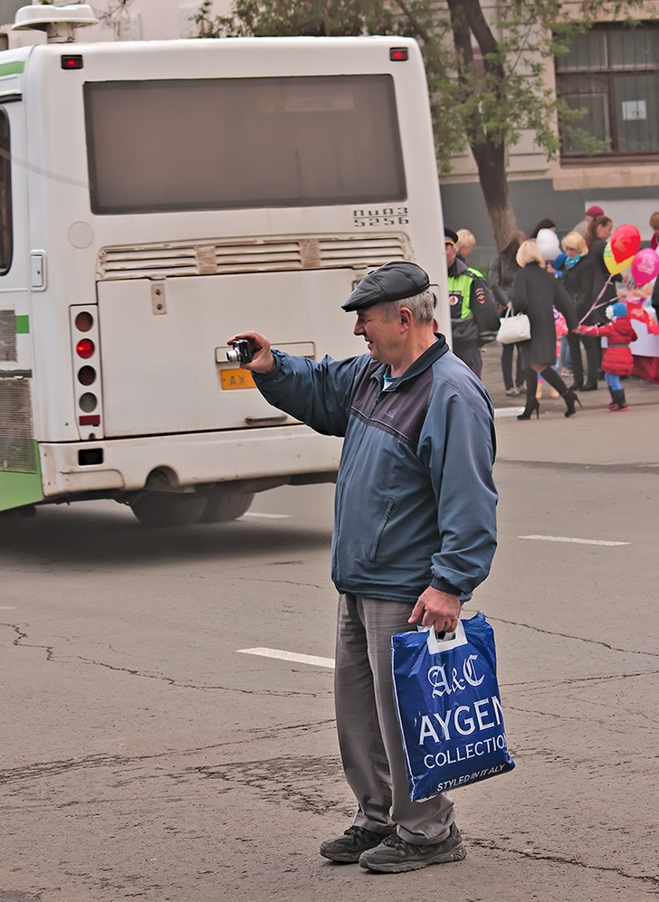 photo "***" tags: street, человек