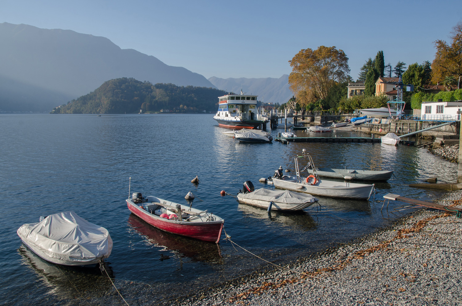 photo "***" tags: landscape, Italy, autumn, Ленно., озеро Комо