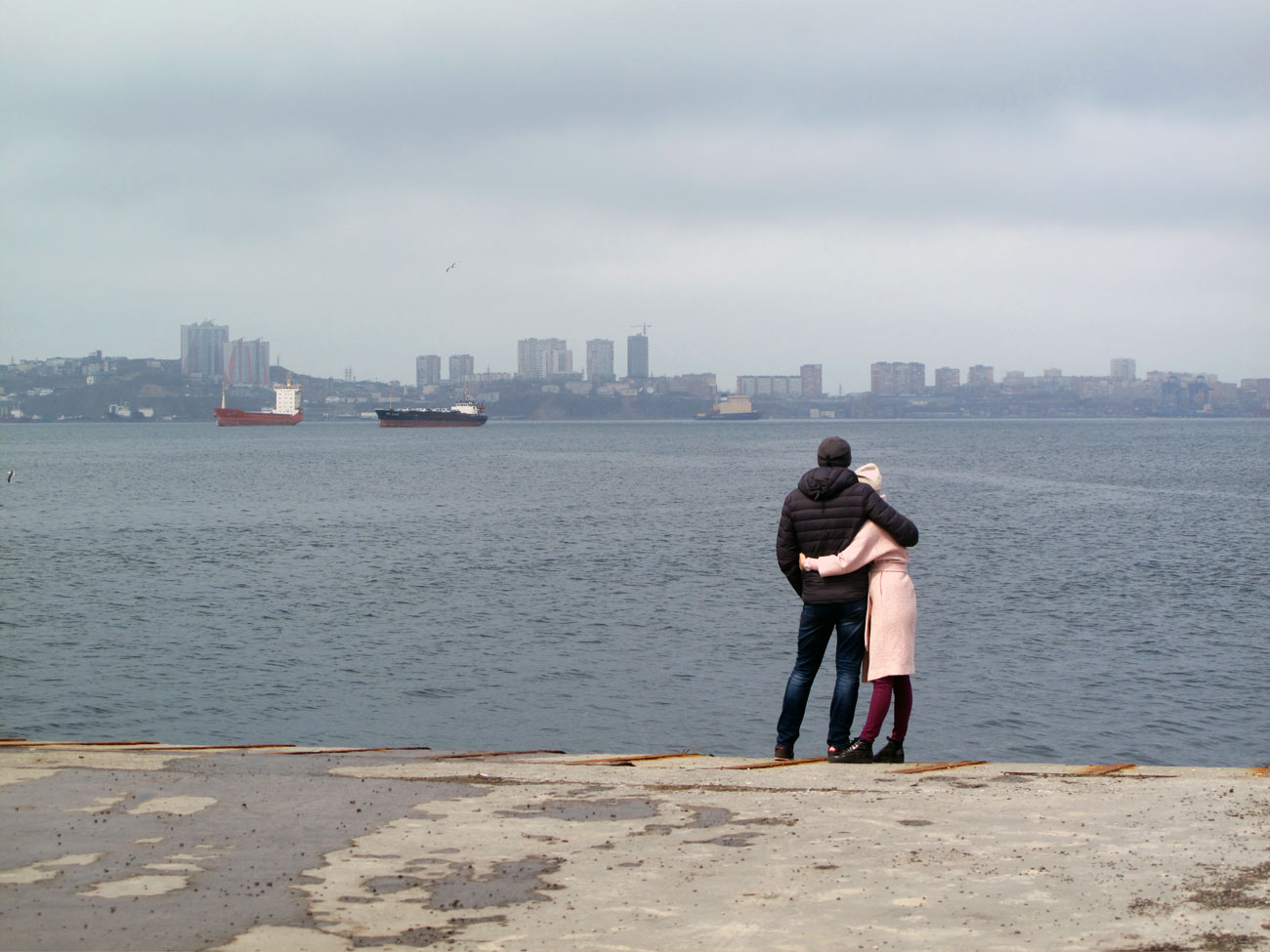 photo "***" tags: genre, people, sea, spring