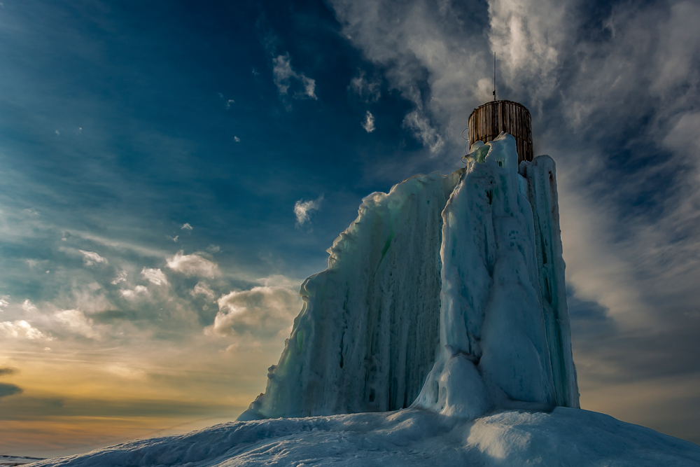 photo "Old water tower" tags: landscape, nature, magnitogorsk