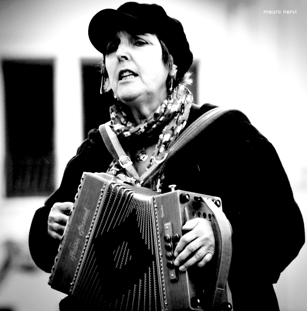 photo "musician" tags: black&white, 