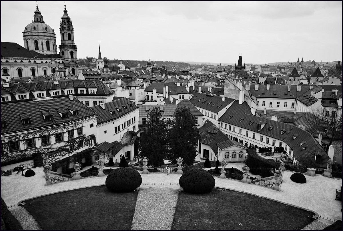 photo "Вид на Прагу" tags: black&white, Prag, Prague, Praha