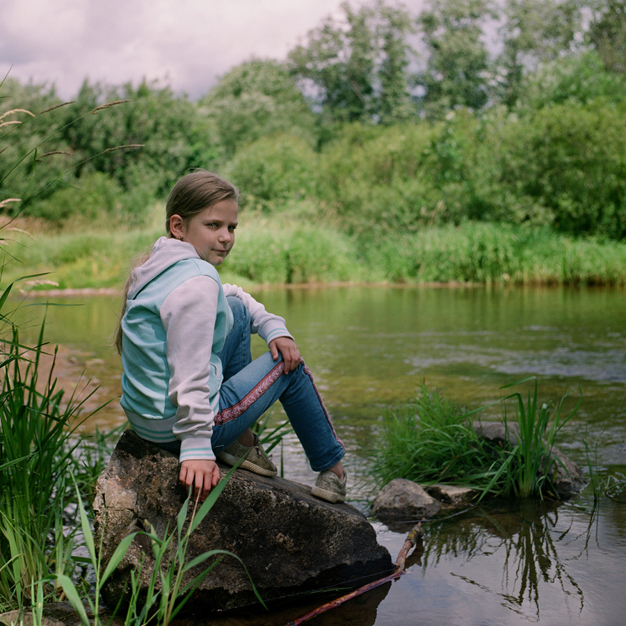 photo "***" tags: portrait, children, water