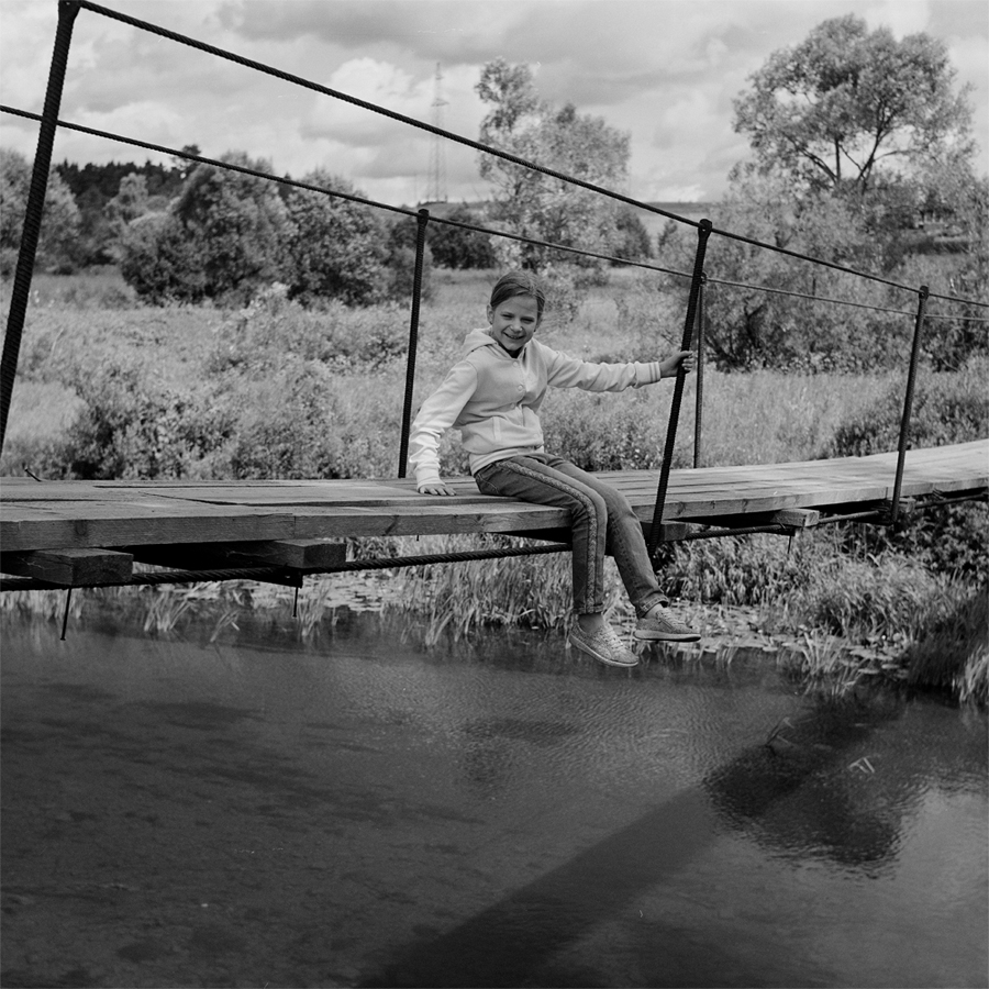 photo "***" tags: black&white, children, water