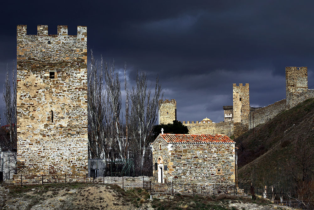 photo "***" tags: architecture, Crimea, temple, Судак, крепость, средневековье