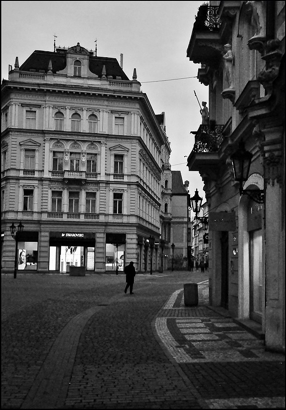 photo "Улица" tags: black&white, Prag, Prague, Praha