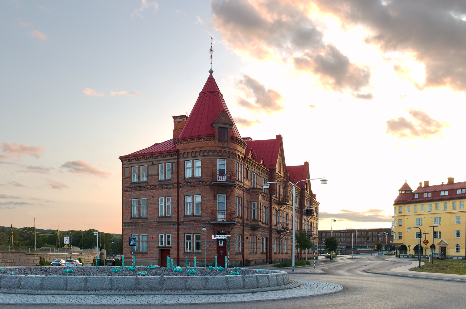 фото "The House of the Setting Sun" метки: архитектура, город, 