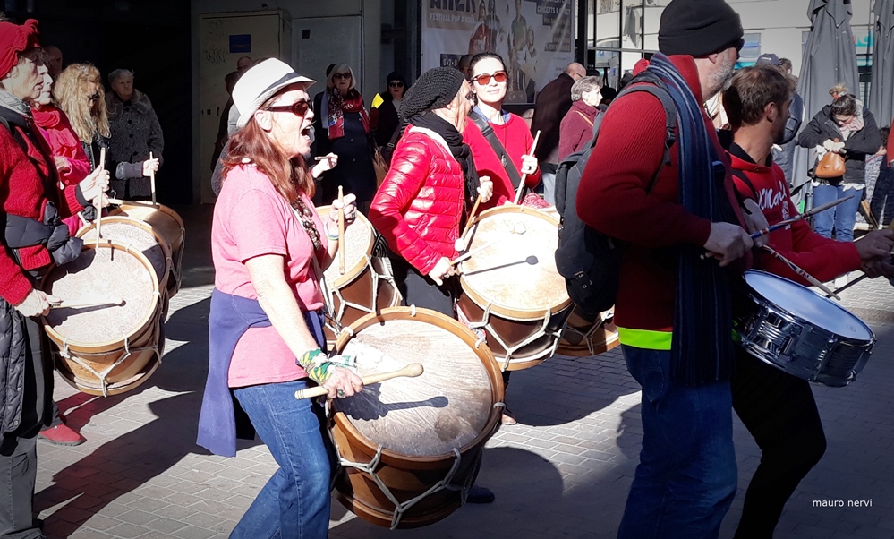 фото "drums in the street" метки: стрит-фото, 