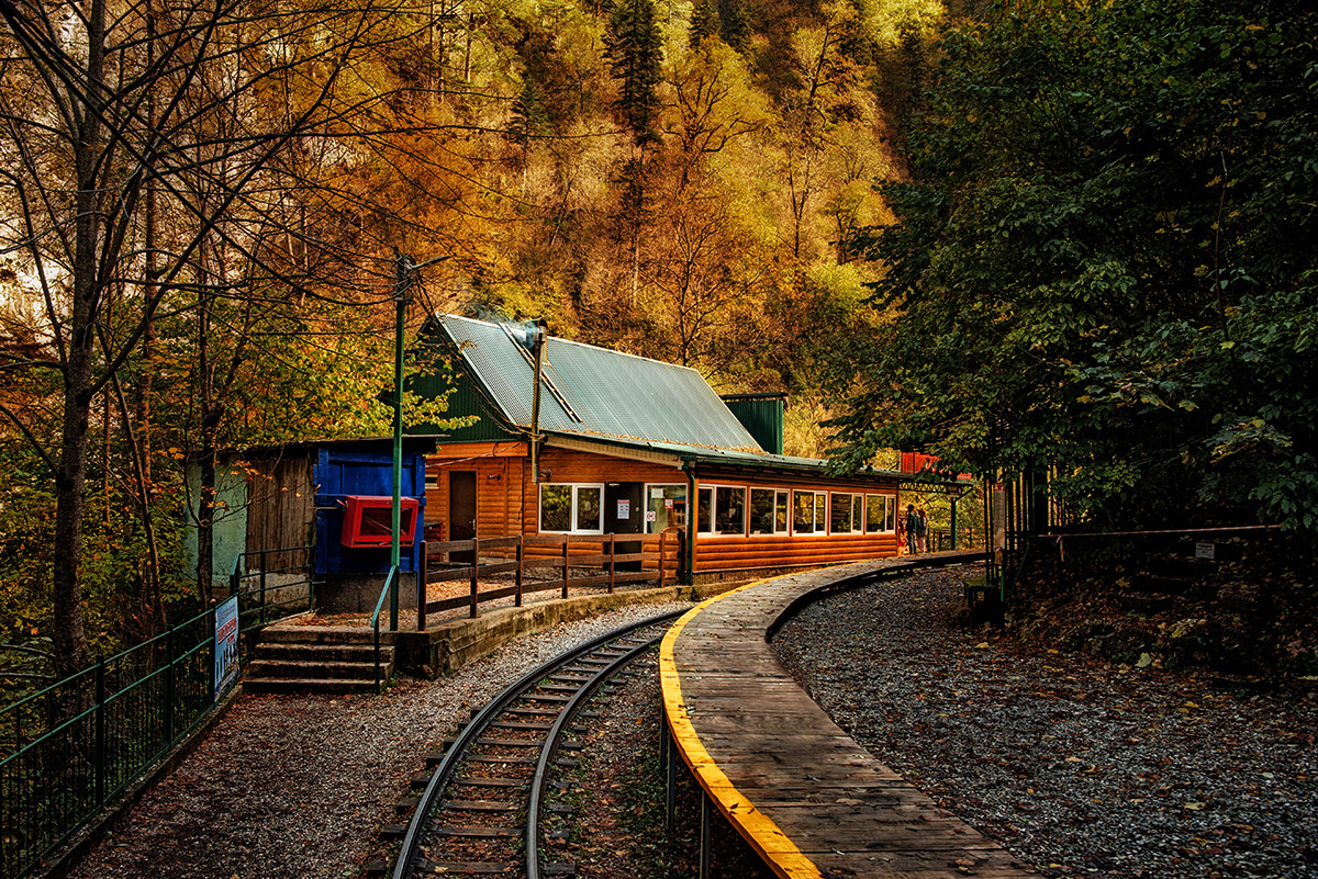 photo "Around the bend - Autumn" tags: nature, autumn, ЖД, гуамка