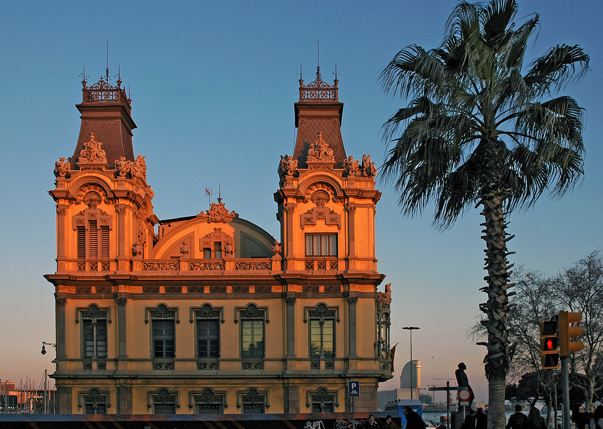 photo "***" tags: city, architecture, Spain