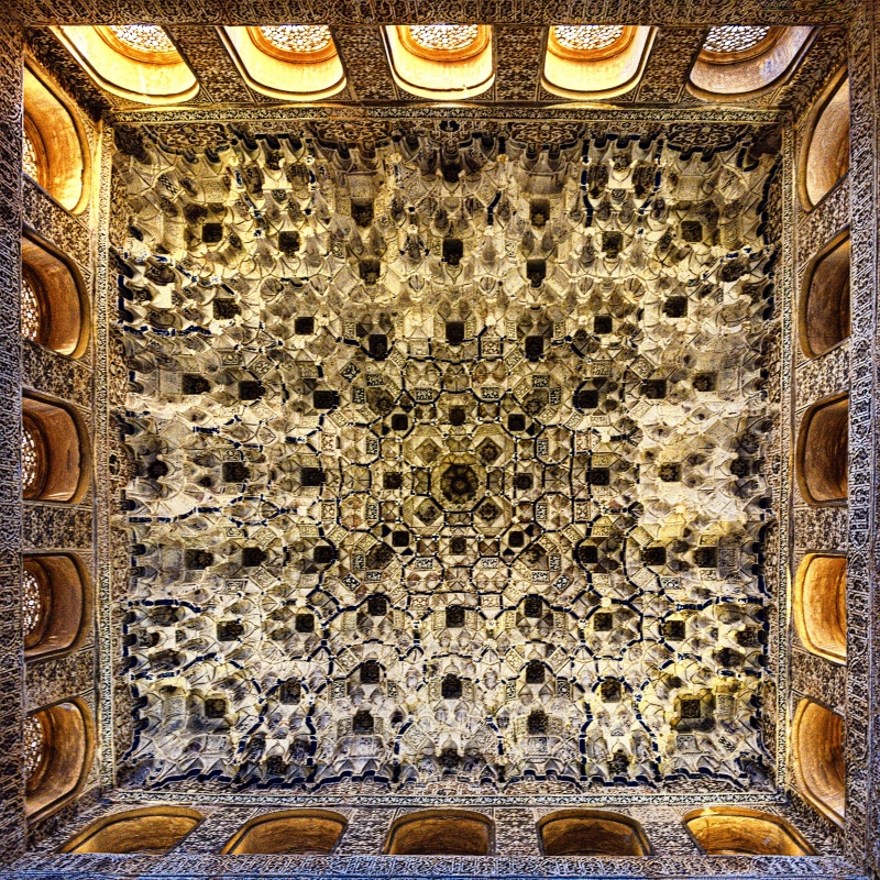photo "An Alhambra Ceiling" tags: architecture, 