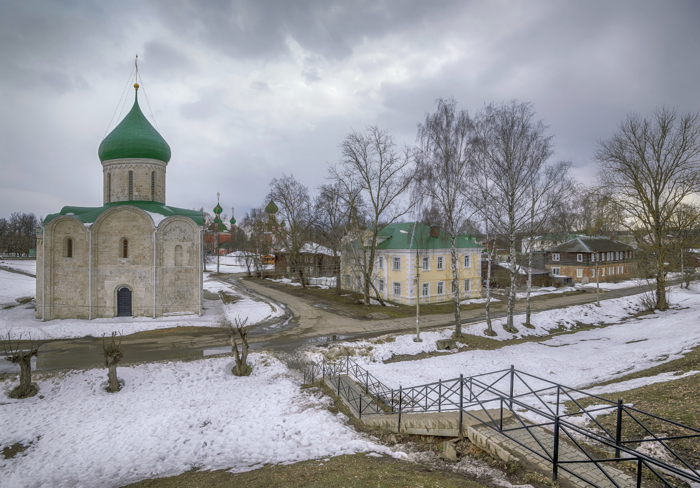 фото "Унылая весна" метки: город, 