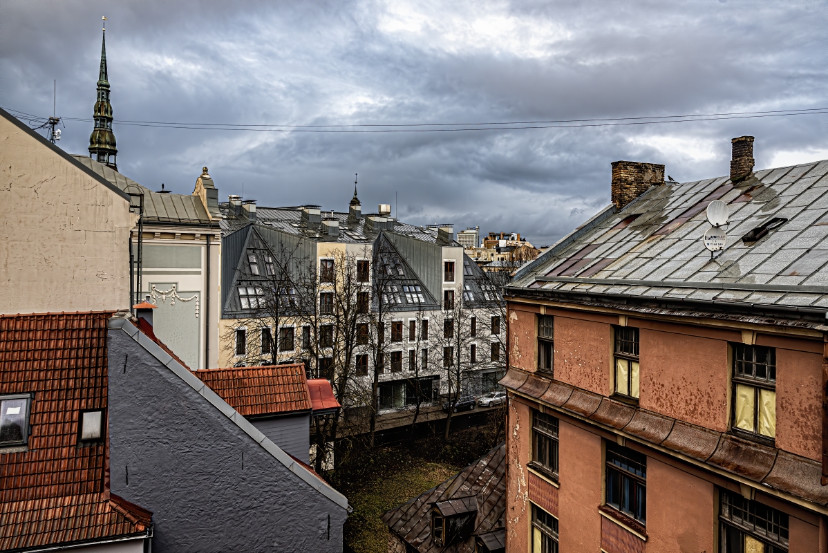 photo "A View from the Window" tags: architecture, 