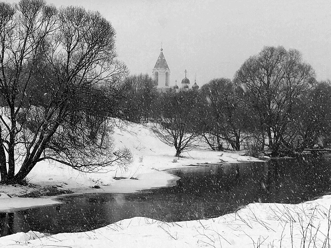 photo "***" tags: landscape, nature, reporting, clouds, forest, meadow, rain, river, road, snow, spring, temple, water