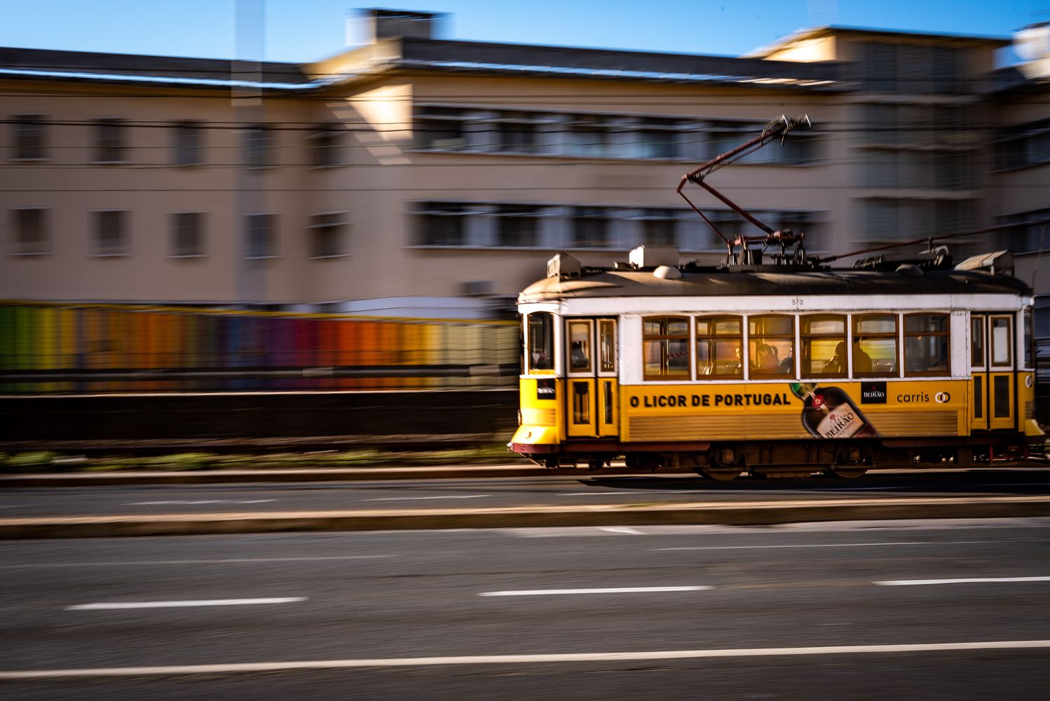 фото "Yellow tram" метки: путешествия, стрит-фото, 