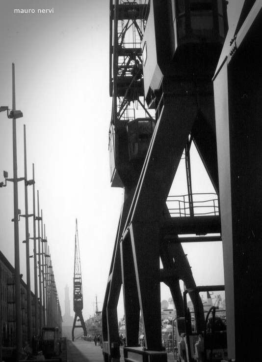 photo "in the port" tags: black&white, 