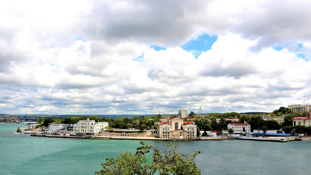 photo ""ARTILLERY BAY"" tags: , clouds, sea, spring, water, Севастополь, Черное море, духовные ценности, историческое наследие, история, культура