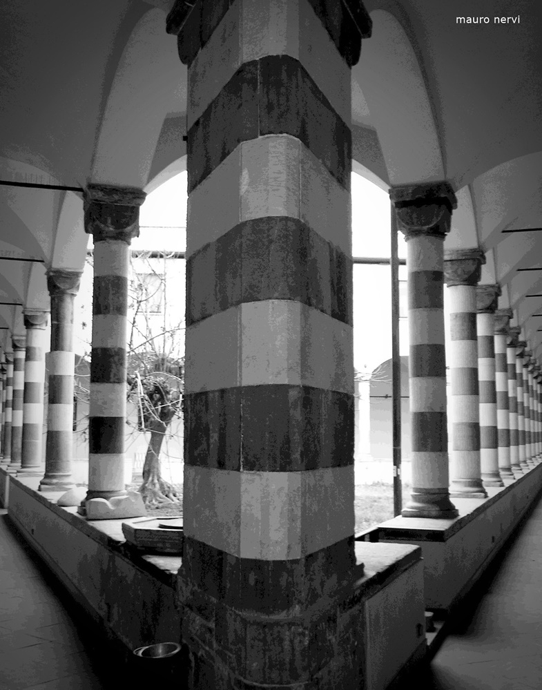 photo "in the cloister" tags: black&white, 
