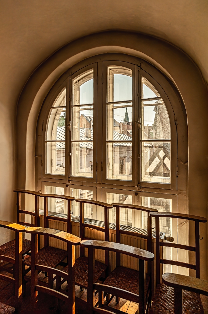 photo "Another Window in the Old Town of Riga" tags: architecture, 