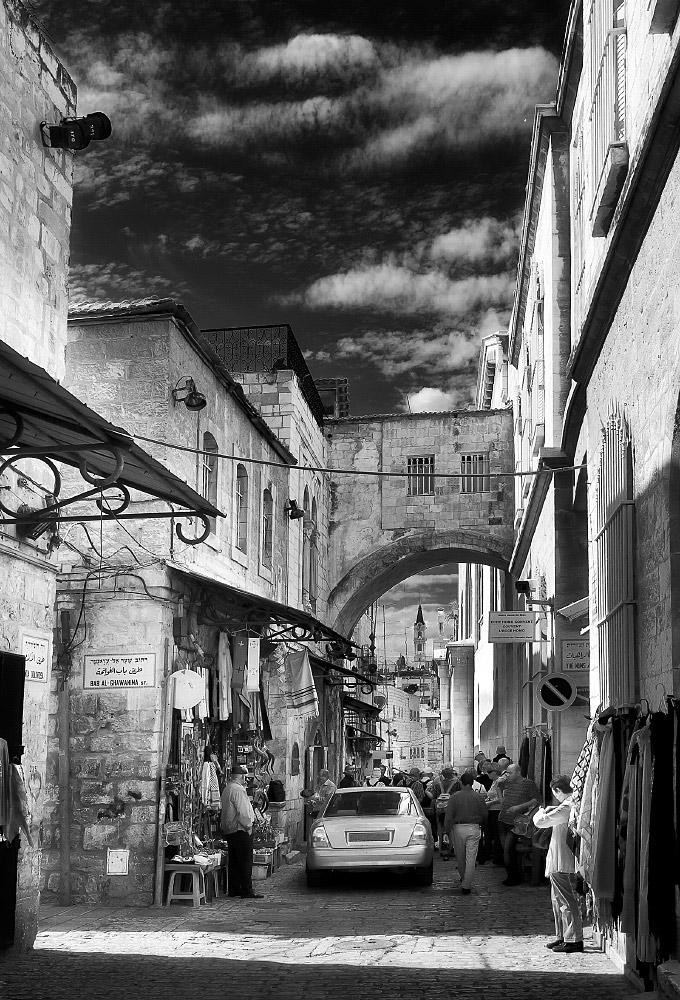 photo "***" tags: travel, street, black&white, 