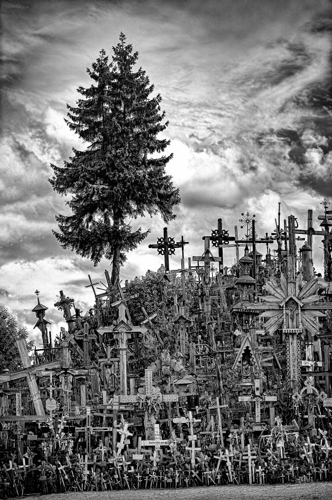 photo "The Hill of Crosses, Lithuania 3" tags: misc., 